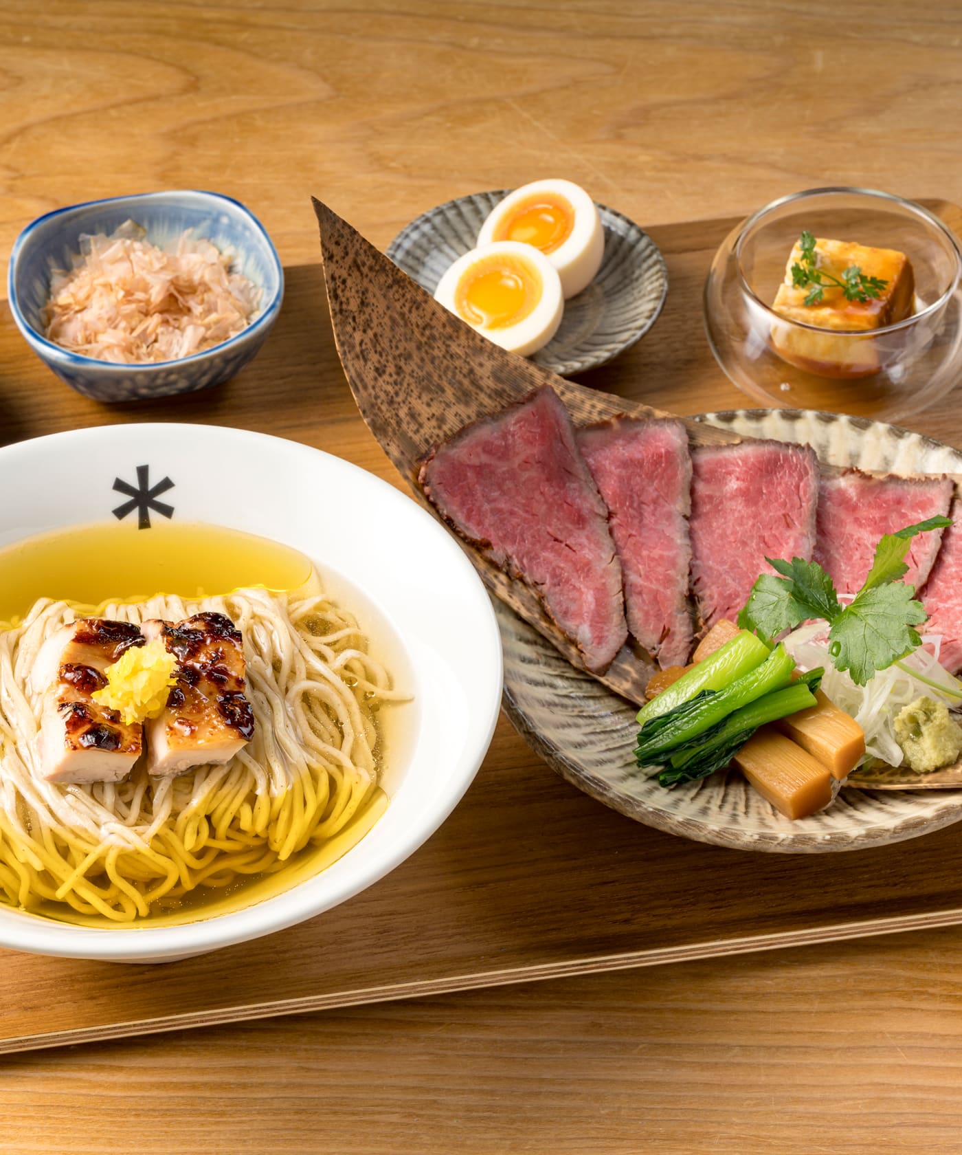 雪峰食堂 / 